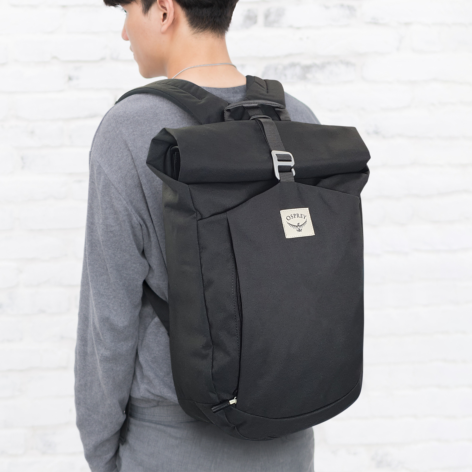 TRENDS | Osprey Arcane Roll Top Backpack