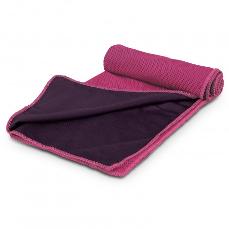 Yeti Premium Cooling Towel - Pouch 110093 | Pink