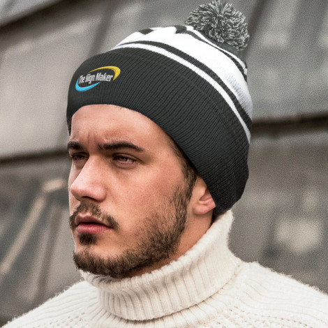 Commodore Beanie with Pom Pom 116218 | Feature