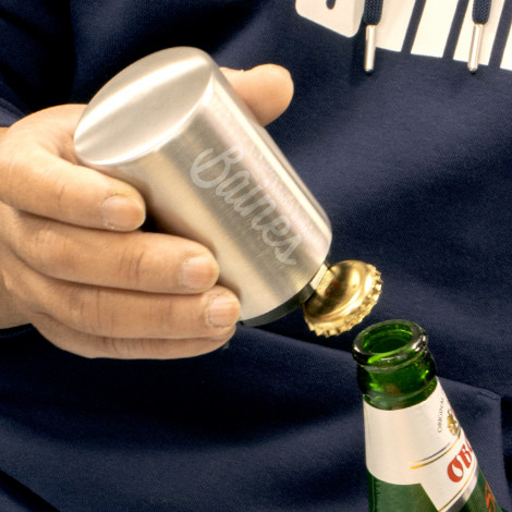 Automatic Bottle Opener 120044 | Feature